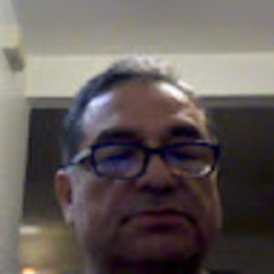 Meet your Posher, Ernesto